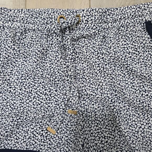 Michael Kors Womens Drawstring Shorts Navy Trim Leaf Print Summer Beach Comfy M - Picture 4 of 12